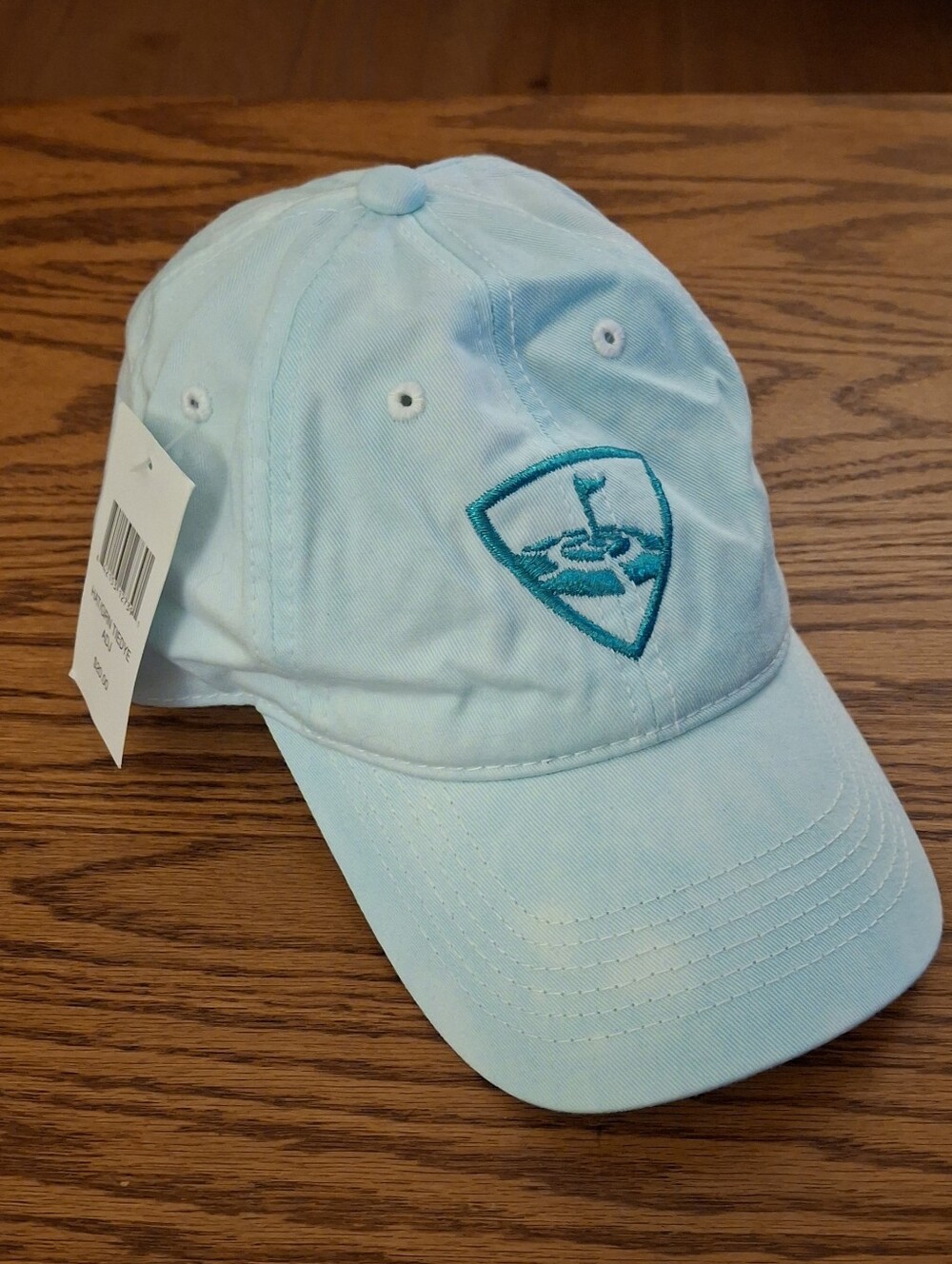 NWT Light Blue Embroidered Women's TopGolf Cap